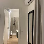 Marta's House 게스트하우스 3*