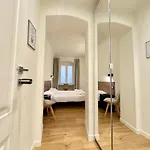 Marta's House 게스트하우스 3*